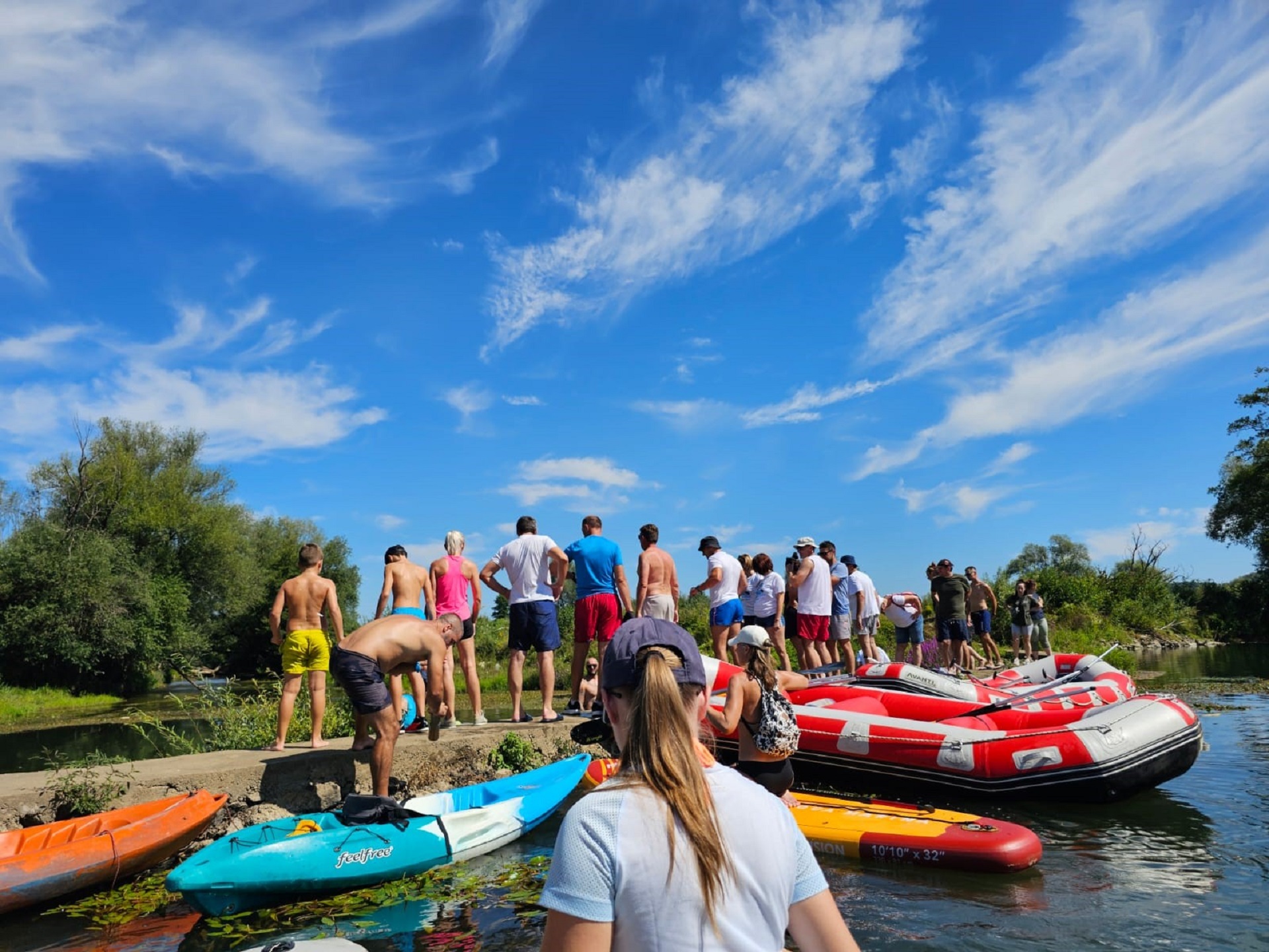 ODRŽAN TREĆI RAFTING RIJEKOM GLINOM